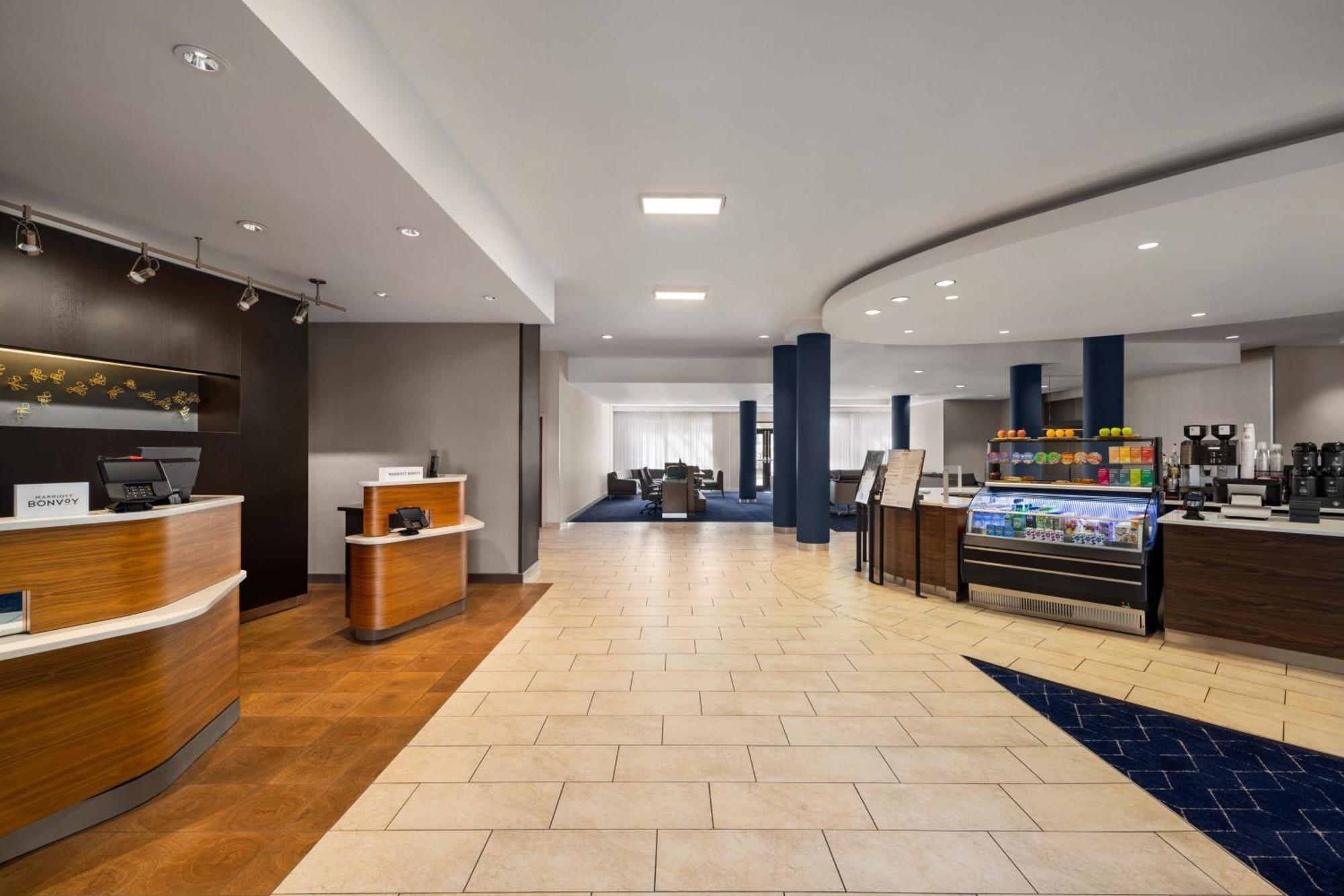 Courtyard By Marriott Wilkes-Barre Arena Hotel Exterior photo