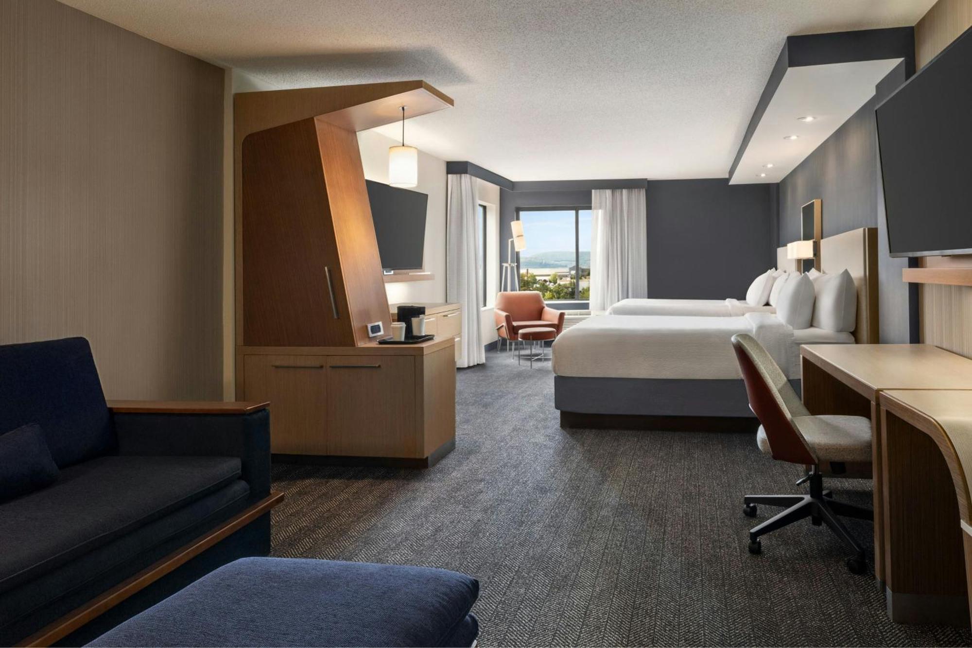 Courtyard By Marriott Wilkes-Barre Arena Hotel Exterior photo